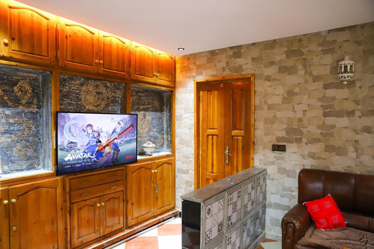 Salam Appartement Climatise Hiver Et Ete Azrou Exterior photo
